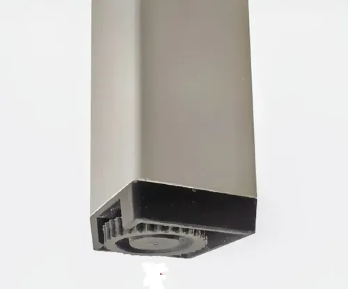 Regatón interno ajustable 2 x 2 para tubos cuadrados - Image 8